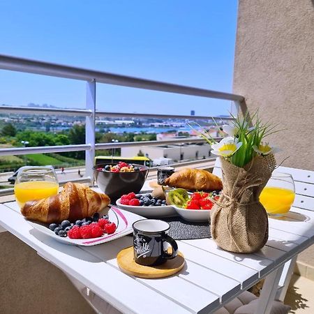 Luxury Apartment Salona Екстер'єр фото