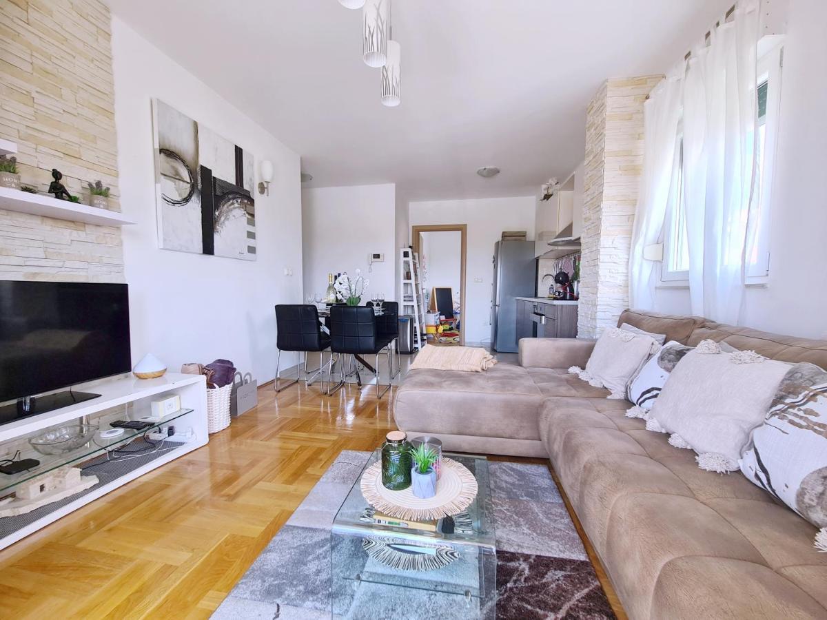 Luxury Apartment Salona Екстер'єр фото