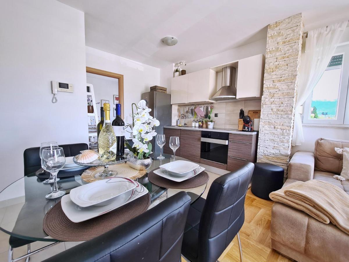 Luxury Apartment Salona Екстер'єр фото